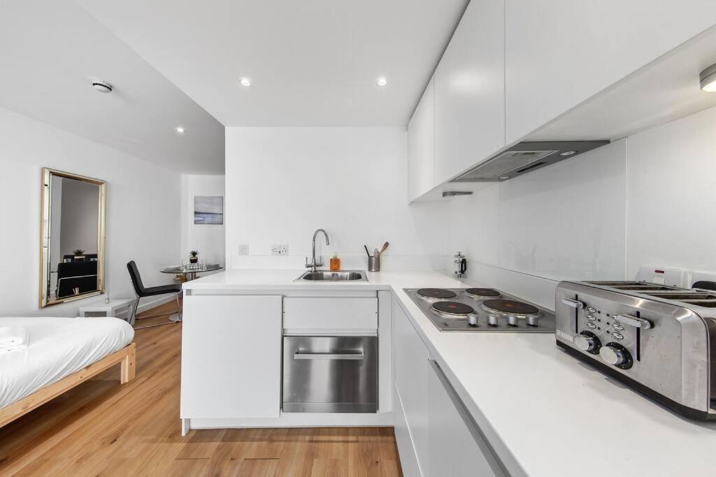 Stylish Sleep6 Flat At Iconic Piccadilly Circusvr6 Apartment London Ngoại thất bức ảnh
