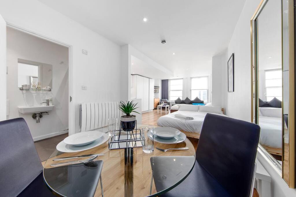 Stylish Sleep6 Flat At Iconic Piccadilly Circusvr6 Apartment London Ngoại thất bức ảnh